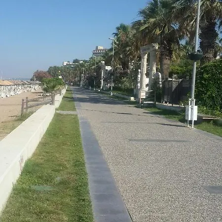 Panorama Apart Deniz Manzarali Daire Side